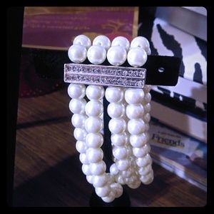 Bracelet, 4 strand faux pearl, Premier Designs